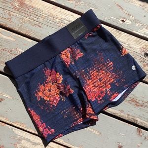 Cotton On Body Workout Short Size S